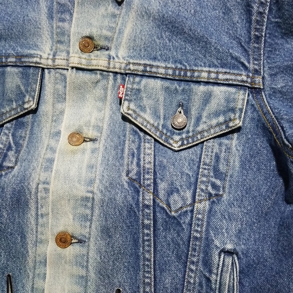 Vintage Levis Denim Jacket - Picture 3 of 5